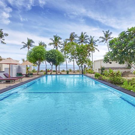 Putri Nusa Beach Ped Eksteriør billede